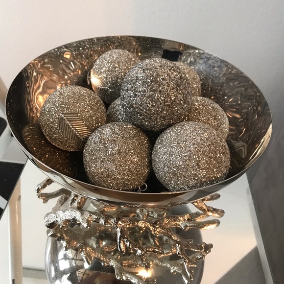 34th & Pine Champagne Silver Ornaments/Decor - Picture 9 of 12